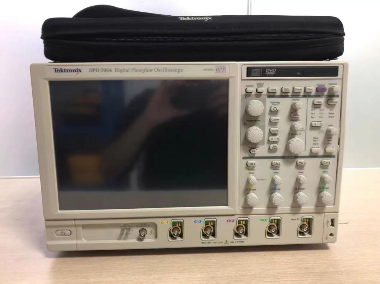 美国Tektronix泰克示波器DPO7054