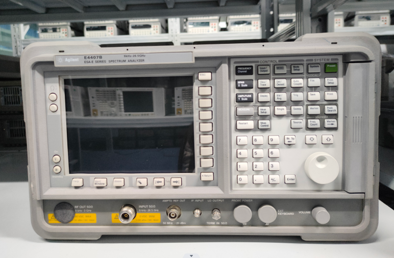 Agilent/E4407B*e4407b*e4407b +频谱分析仪