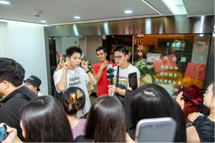 玖益助听首家国产助听器综合验配旗舰店开业 打破助听器市场格局-我爱音频网