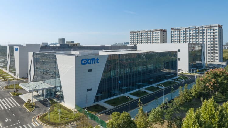 苹果申请美方许可,评估导入长鑫存储