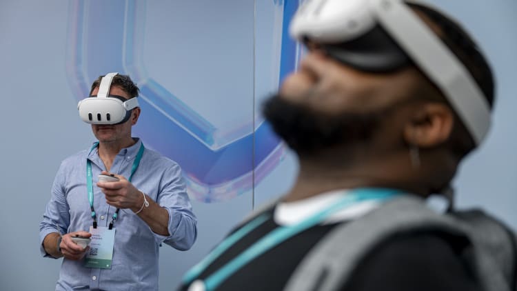 AI热潮下存储器短缺，Meta旗下VR设备全面涨价