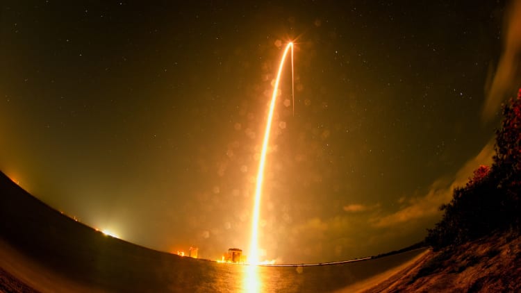 美国完成GPS III卫星部署，下一代GPS IIIF即将登场