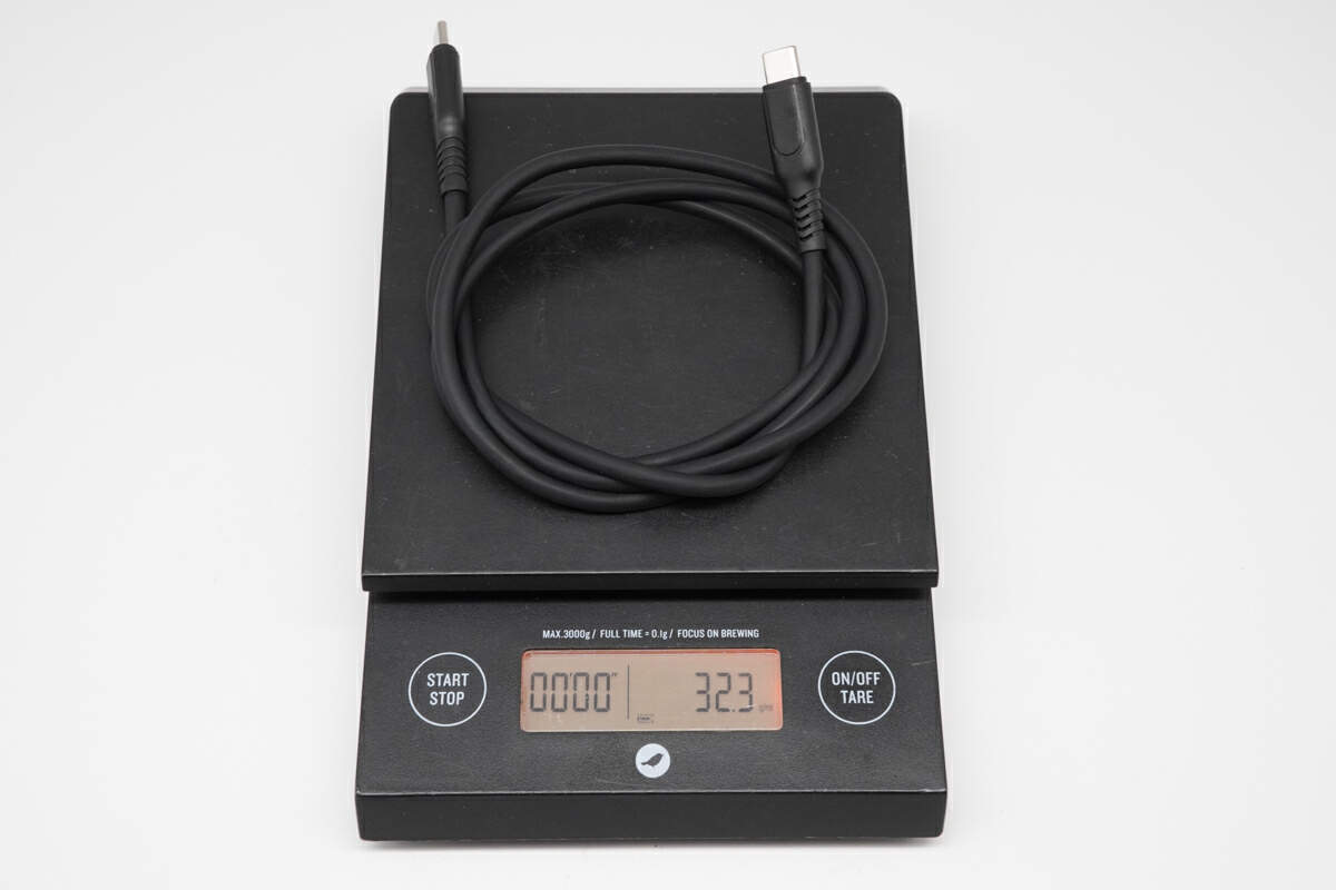安耐惠100W C to C数据线,支持iPhone15-充电头网