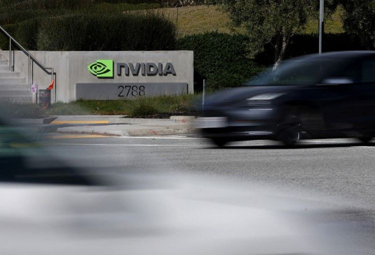 NVIDIA由于是AI技术先行者，相较竞争对手早了将近1年进行布局，并获得客户导入采用，这样的超高市占率真能称得上「不公平垄断市场」吗？法新社