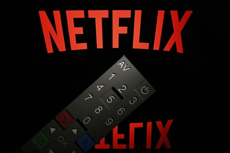 通膨、智能电视销量减、退出俄罗斯市场 Netflix近期成长萎缩三关键