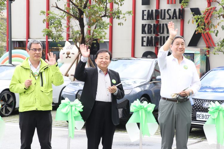 李钟培辞台泥总经理 但仍身兼两大要务