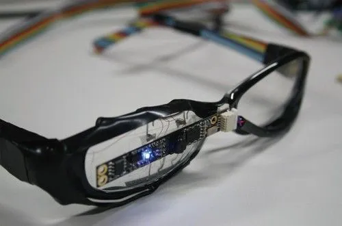 VueReal携手铼宝，共拓Micro LED消费穿戴新蓝海