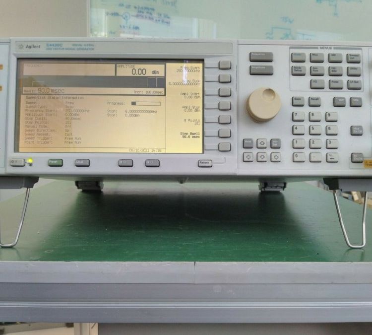 Agilent E4438C 系列6G数字信号发生器