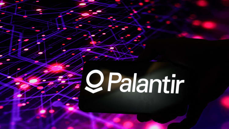 Palantir 2026年Q1营收飙升85%