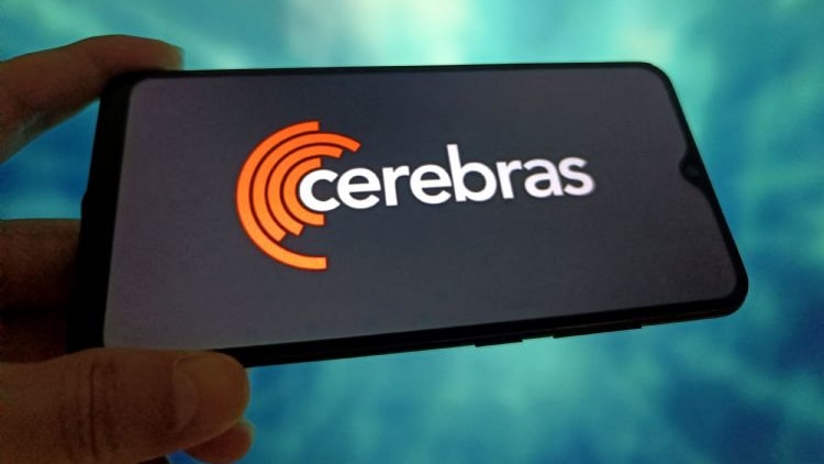 Cerebras首季营收近翻倍,数据中心空间成瓶颈