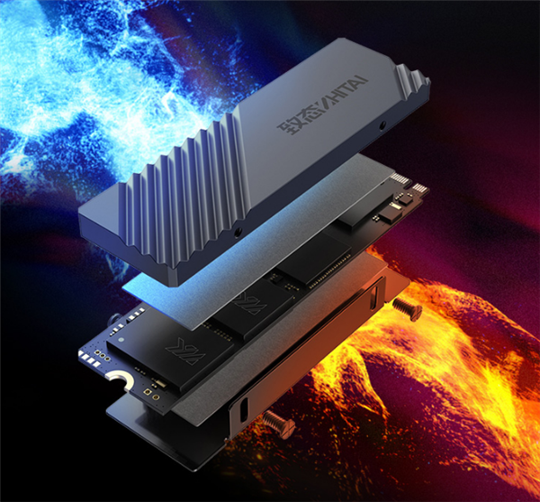 长江存储旗舰SSD TiPro7000 2TB版杀到:2199元要不要?