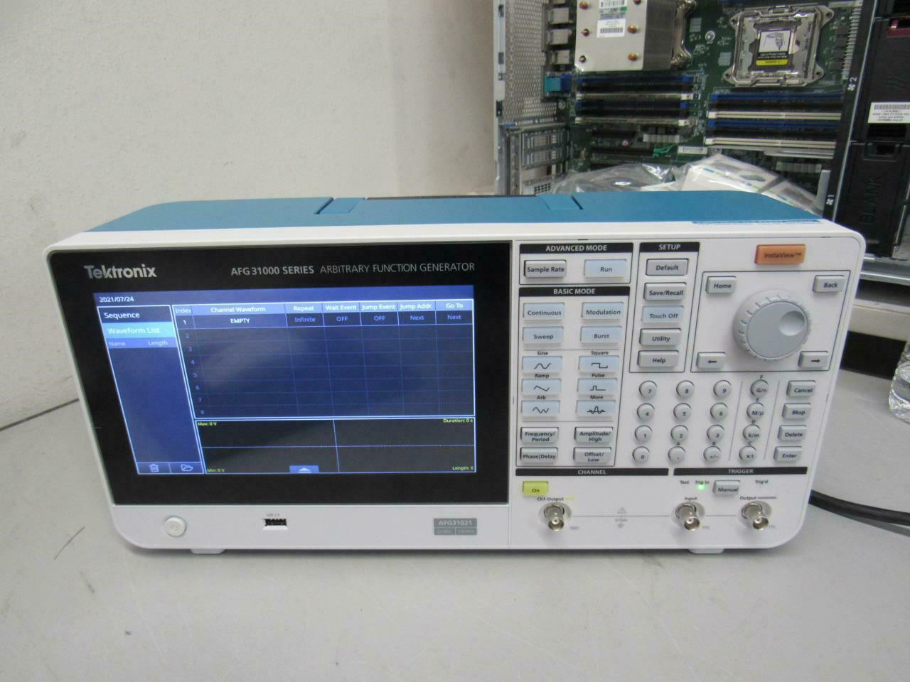Tektronix泰克AFG31021信号发生器