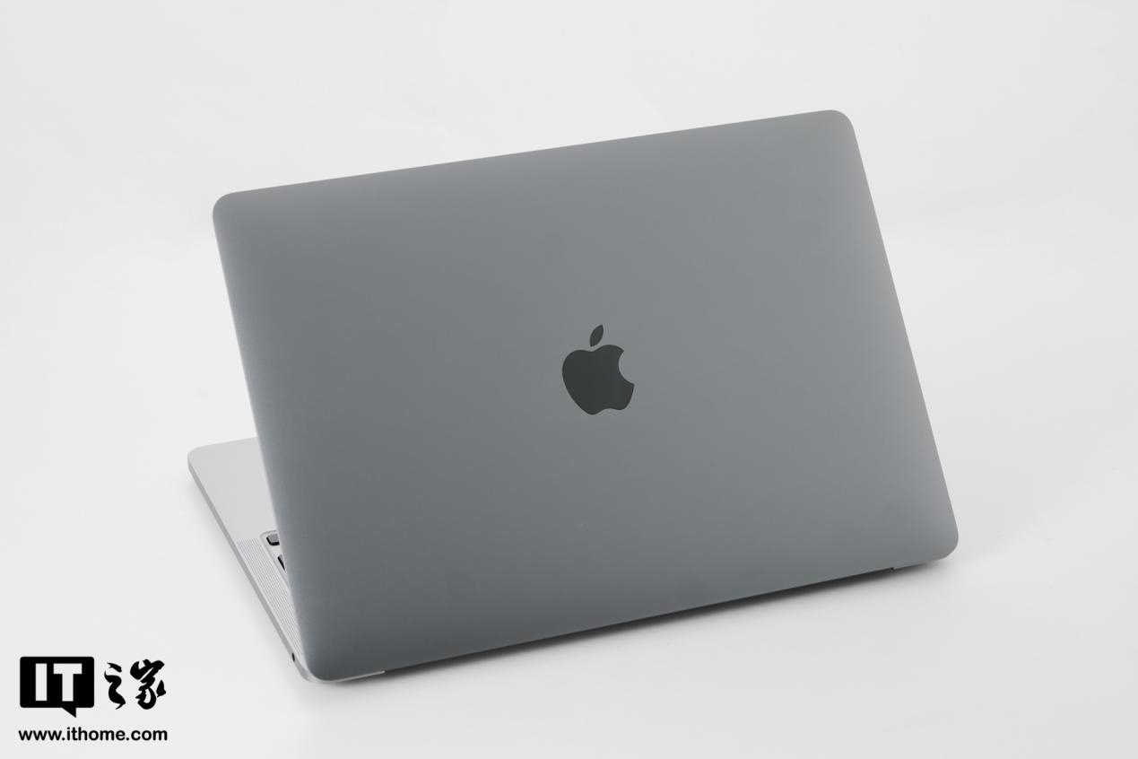 【IT之家评测室】戴尔灵越 14 Plus 评测 & 对比 MacBook Air:12 代酷睿异构 + RTX 独显加速才是真正生产力