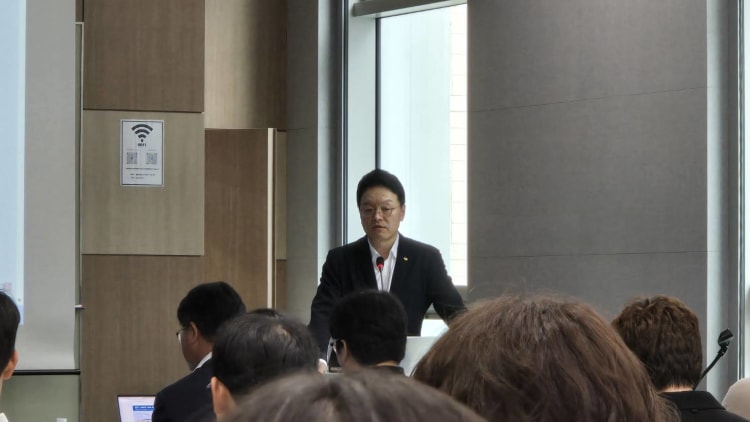 韩美半导体HBM4订单稳了，海外营收占比达90%