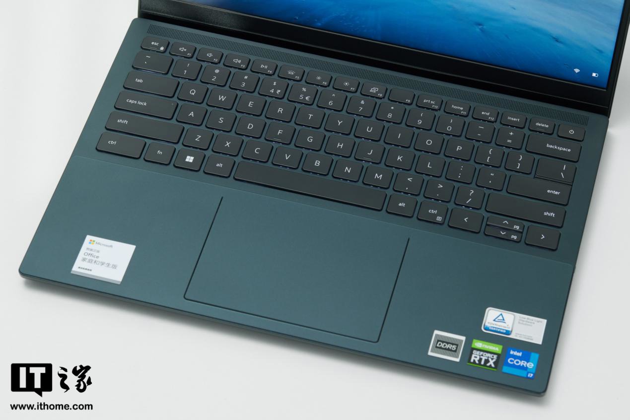 【IT之家评测室】戴尔灵越 14 Plus 评测 & 对比 MacBook Air:12 代酷睿异构 + RTX 独显加速才是真正生产力