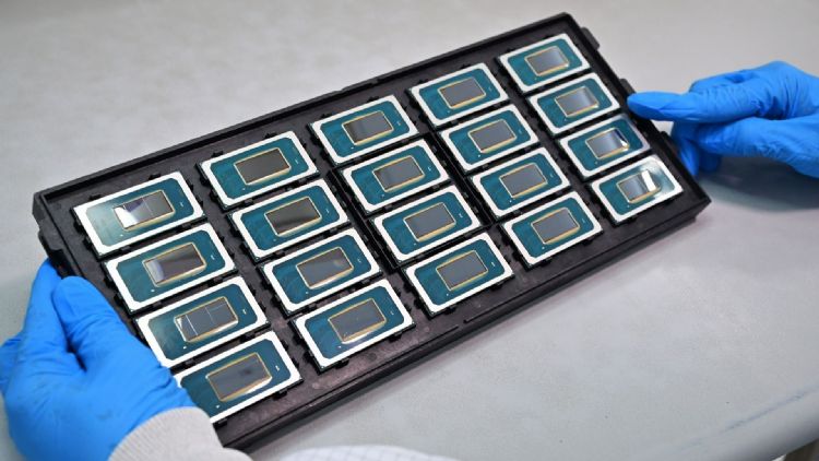 英特尔：小型AI模型可用PC运作