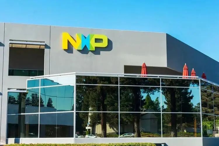 神秘客户向NXP下芯片大单