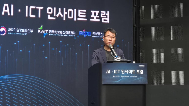 人形机器人硬件突破成关键，韩国厂商强调手爪与致动器