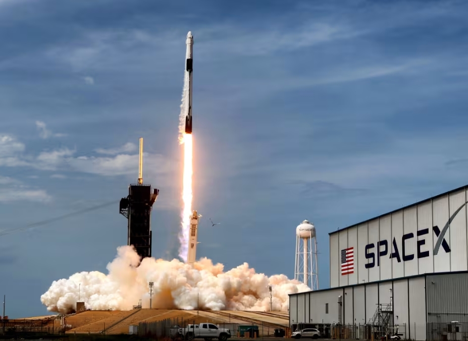 SpaceX准备换股收购Cursor,估值600亿美元