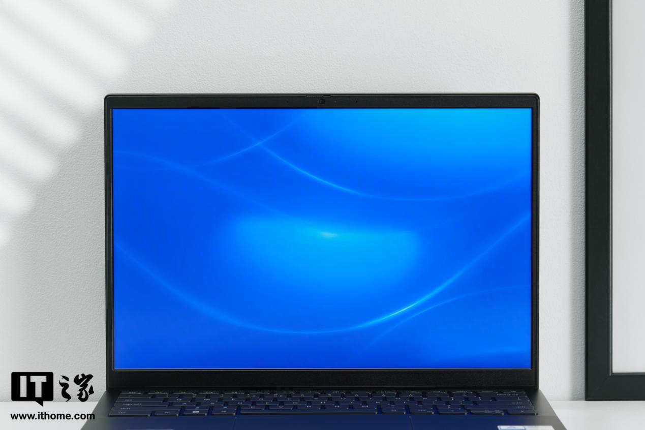【IT之家评测室】戴尔灵越 14 Plus 评测 & 对比 MacBook Air:12 代酷睿异构 + RTX 独显加速才是真正生产力