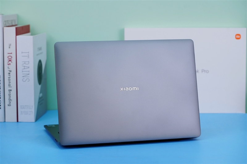 小米近年来最重要的笔记本！Xiaomi Book Pro 14 2022评测：承载一切 只为冲击高端