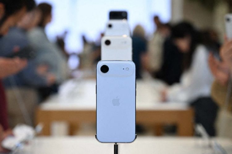 iPhone Air在国内市场开售，首批5分钟售罄
