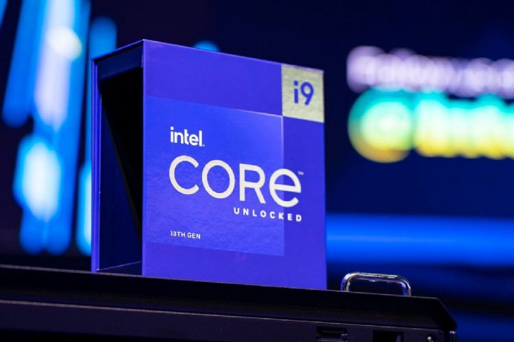 英特尔为维持产业领导地位，按既定规划在CES发布第13代Core处理器。Intel
