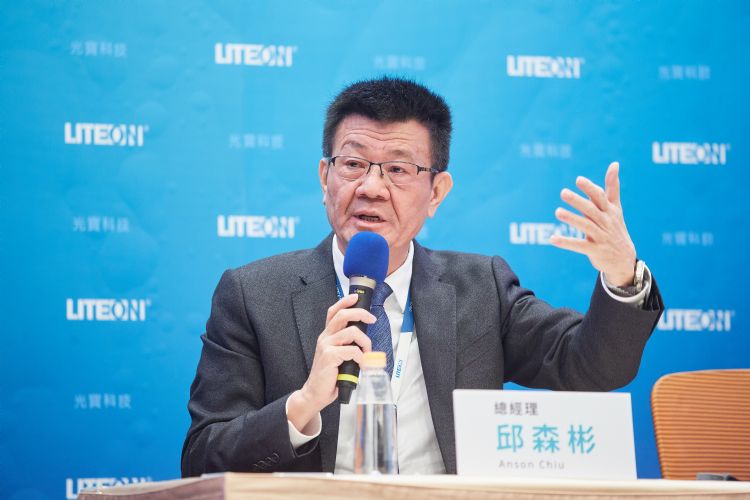 光宝总经理邱森彬强调，光宝将朝高值化发展，光电车用、云端电源将维持强劲成长。李建梁摄