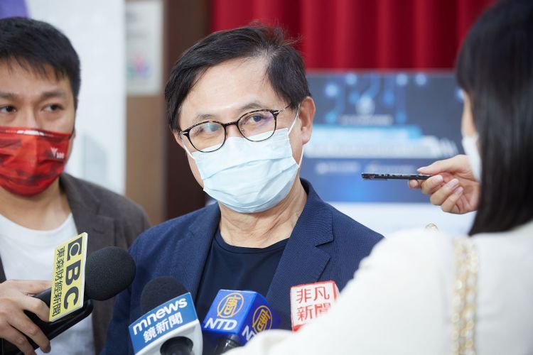 每日椽真：台积电传日本7纳米厂、封装厂评估中 | 「自由贸易已死」？