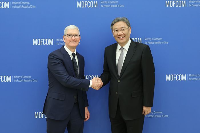 Tim Cook会国内商务部长 稳定供应链成议题