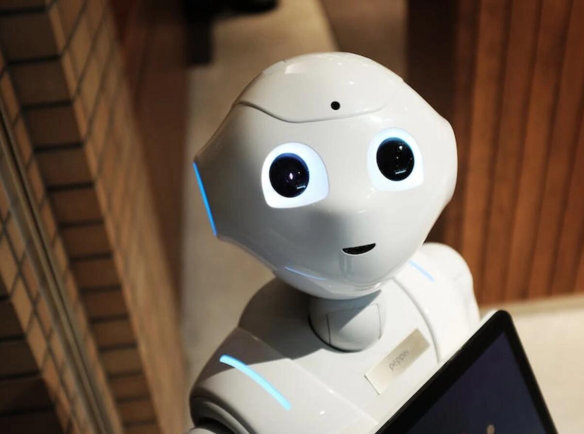 谷歌高管警告称若在 AI 聊天技术上进展太快，公司声誉可能会受损