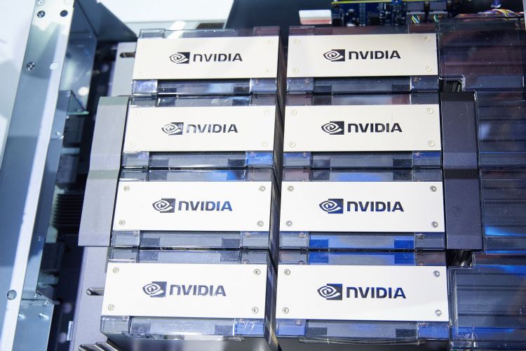 NVIDIA高端芯片被禁销往中东？服务器供应链表示，当地建设AI数据中心规划持续进行。李建梁摄（数据照）