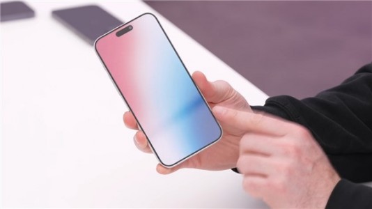 iPhone 15