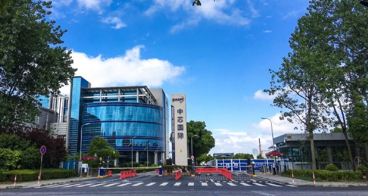 国内长达8年的半导体自主大计虽不至于回到原点，但美禁令一日不解禁，国内半导体高科技产业发展将停滞。法新社