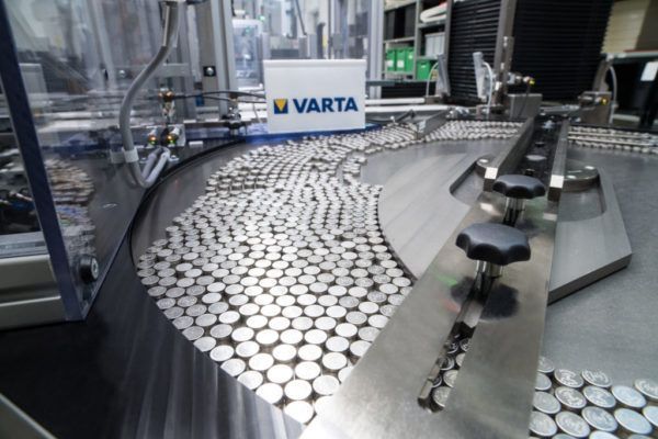 欧洲环境动荡大，锂电池产业布局进度也受波及。Varta