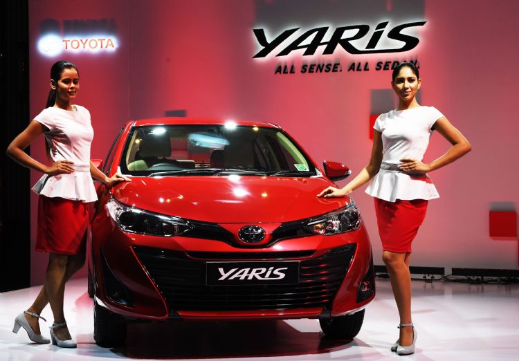 图为丰田展示赛车自驾技术车款Yaris GR。法新社