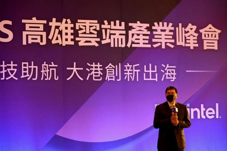 国泰金：未来3年培育百位云端人才 高雄为云端人才培育重镇