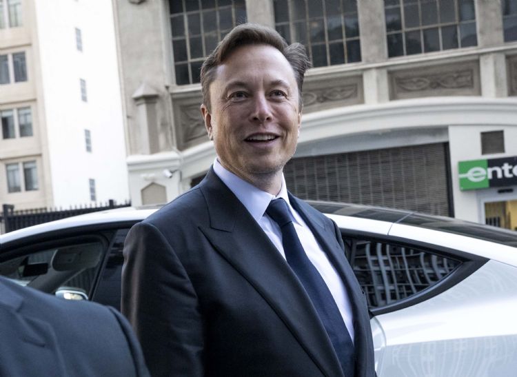 Tesla揭宏图计划第三章 Semi Light、平价电动车将采LFP电池
