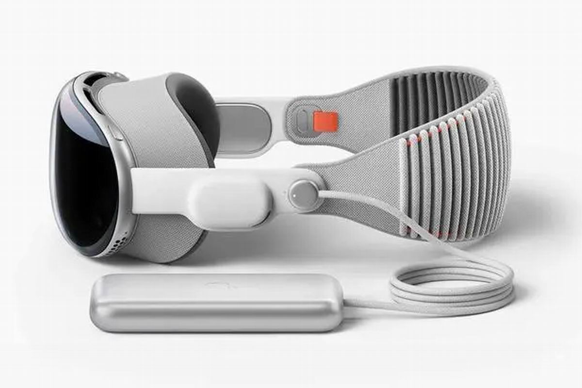 Apple Vison Pro采用磁吸充电接口，支持外接充电宝供电，可实现2小时续航-充电头网