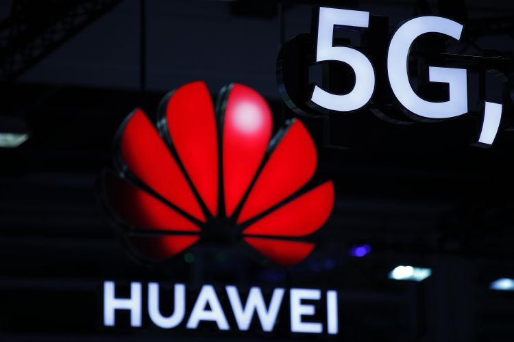 马来西亚可能引入第二家网络设备供应商参与5G部署，华为、中兴通讯或诺基亚可能出线。法新社