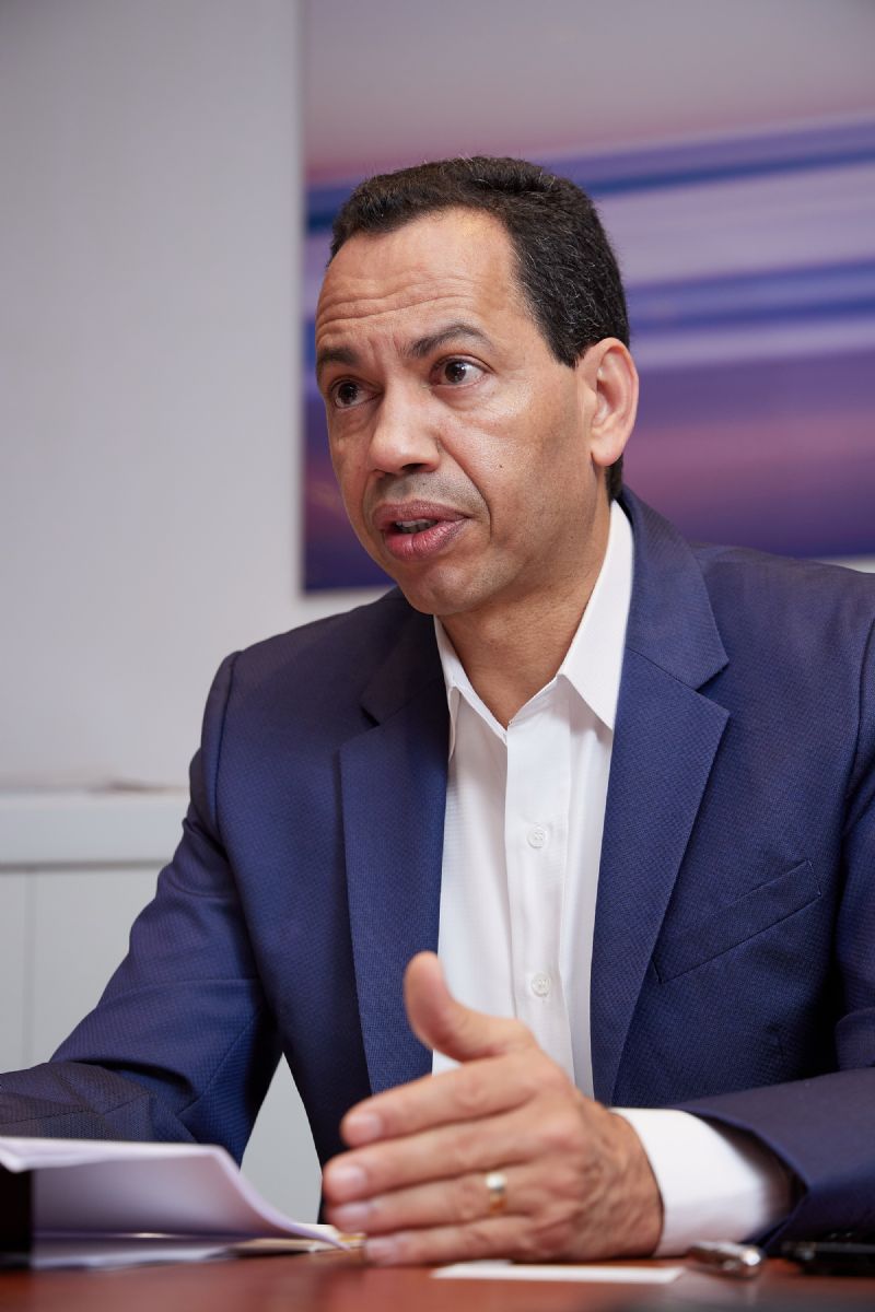 专访磊芯片龙头IQE CEO Americo Lemos：化合物半导体将从利基走向主流