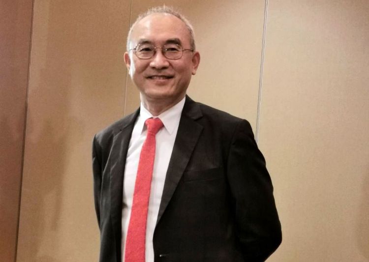 台亚两大化合物半导体动能启动；衣冠君赞蒋爸为富士康加分
