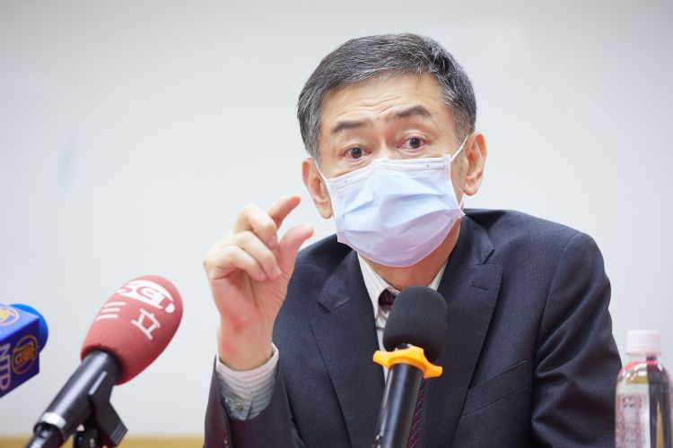 大立光季度法说将于13日召开，外界看好大立光下半年发展，将聚焦新机拉货动能等焦点。图为大立光董事长林恩平。李建梁摄