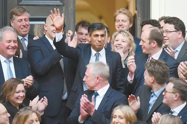 从英国首位印裔首相，看印度IC产业现状