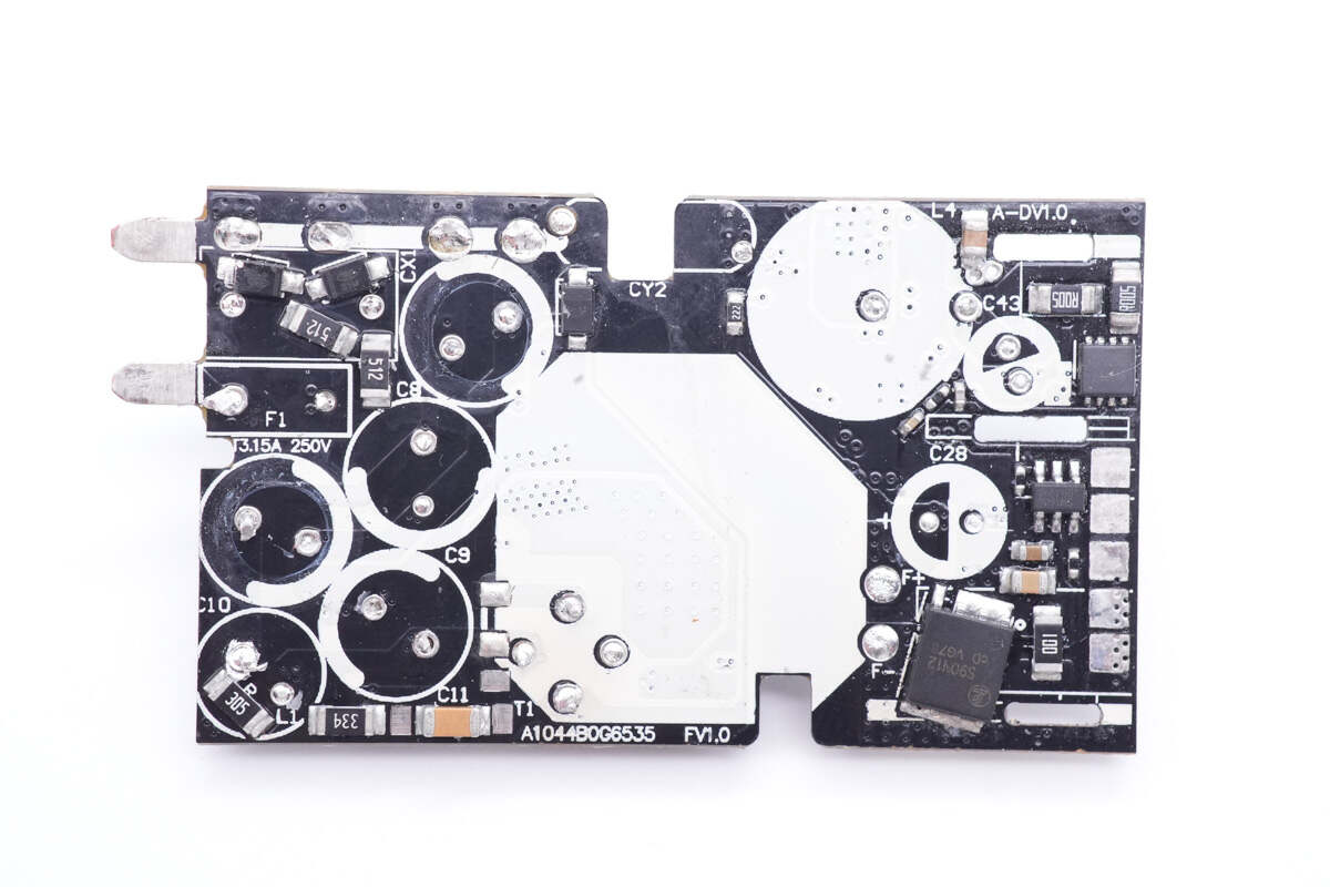 拆解报告：钜海65W 2C1A氮化镓充电器G653A-充电头网