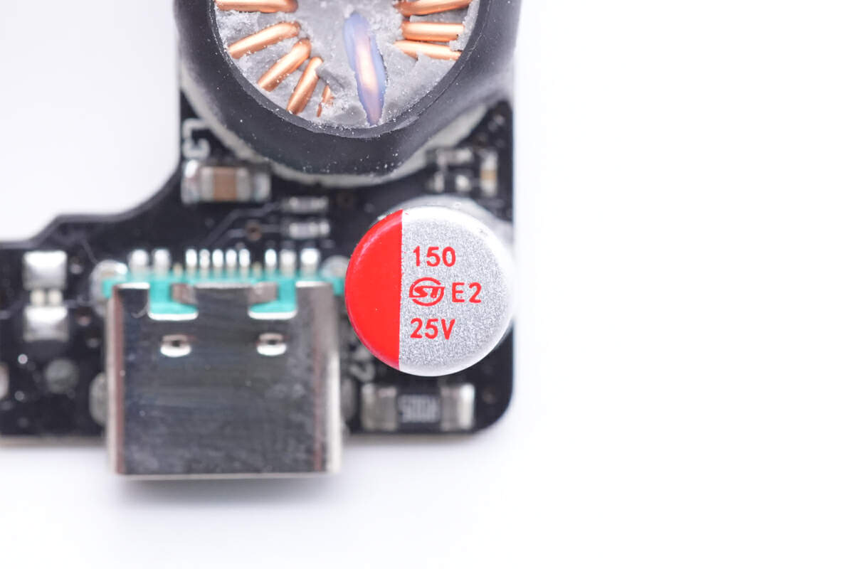 拆解报告：钜海65W 2C1A氮化镓充电器G653A-充电头网