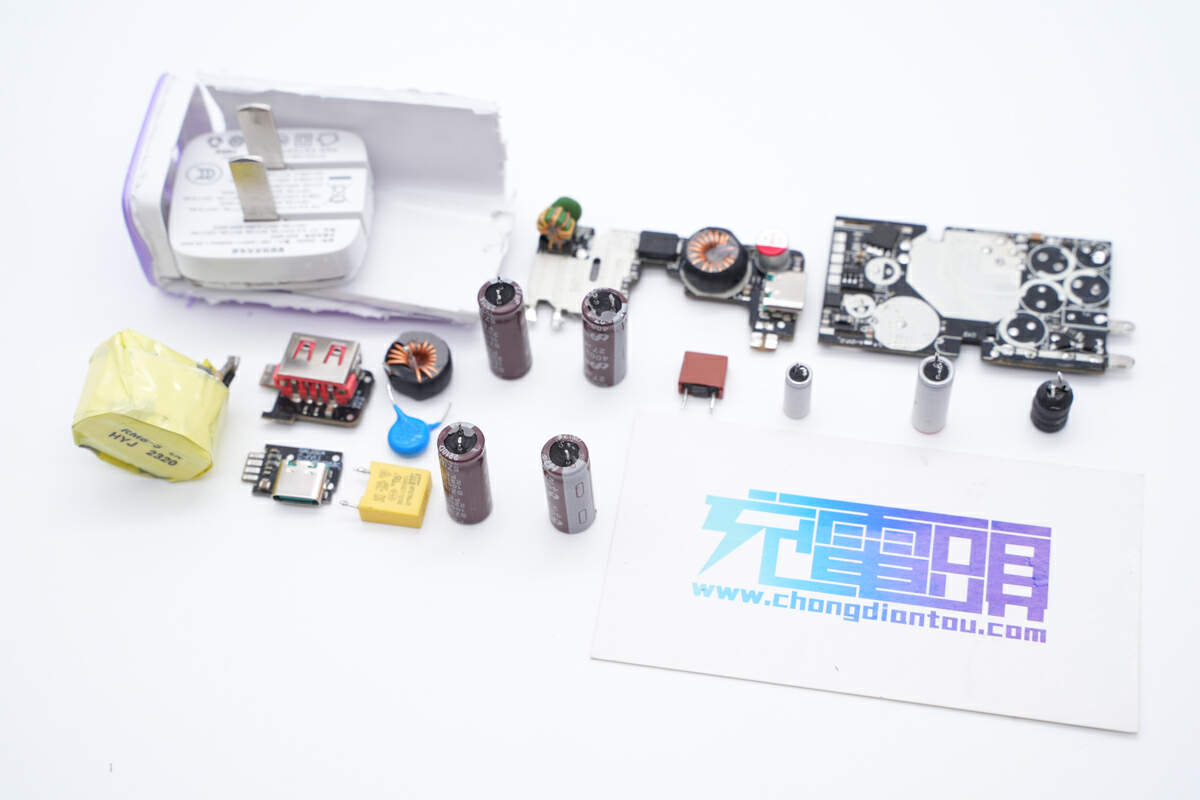 拆解报告：钜海65W 2C1A氮化镓充电器G653A-充电头网