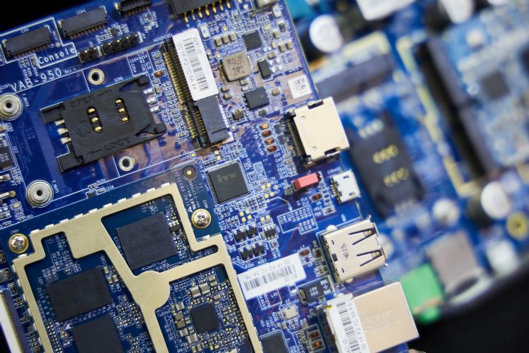 客户4Q回补有限 IC设计危机解除要等2023