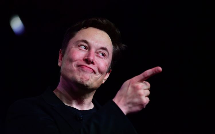 Tesla造手机传闻多时，Elon Musk近日首度在Twitter松口，不排除这个选项。法新社