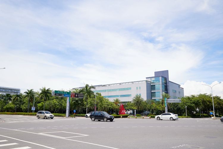 南科园区营业额持续成长。李建梁摄（数据照）